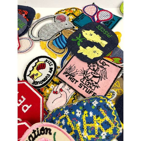 150 PC Assorted Sewing Applique Patches Iron on Sew On NEW Mixed Sequin Crafting - Picture 7 of 16